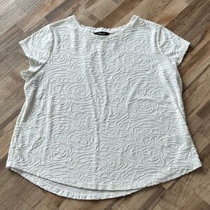 Simply Vera Vera Wang Textured White Short Sleeve Top